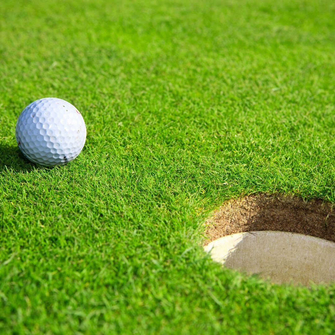Outdoor Putting Green
