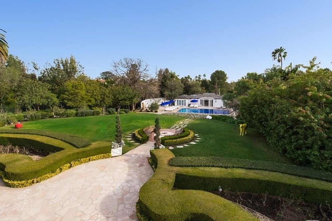 Opulent Paradise