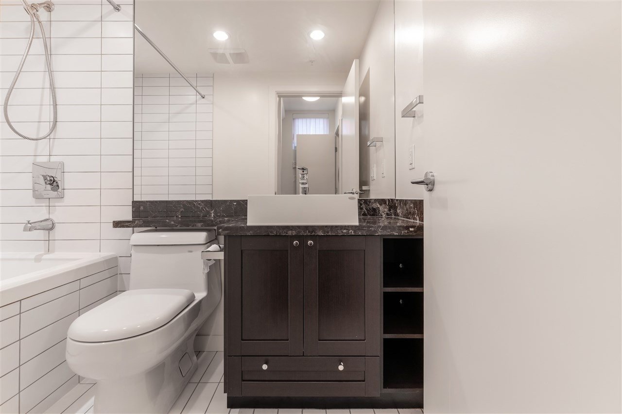 4898 Eldorado Mews