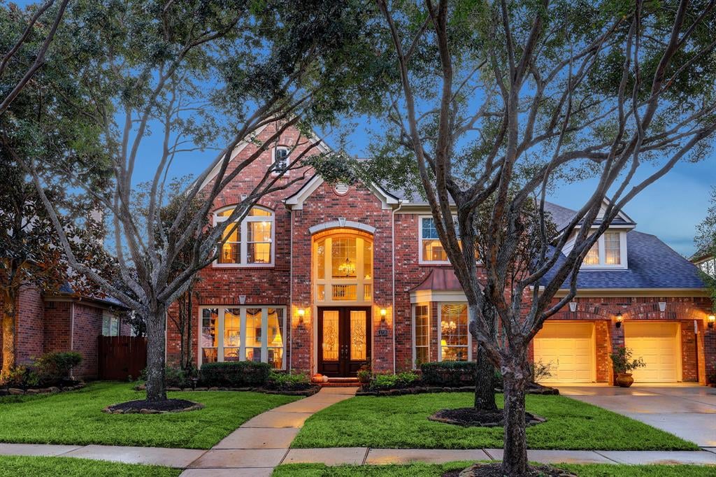 1738 Lake Charlotte Ln
