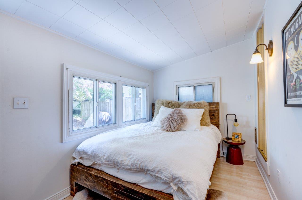 119 King Edward Ave