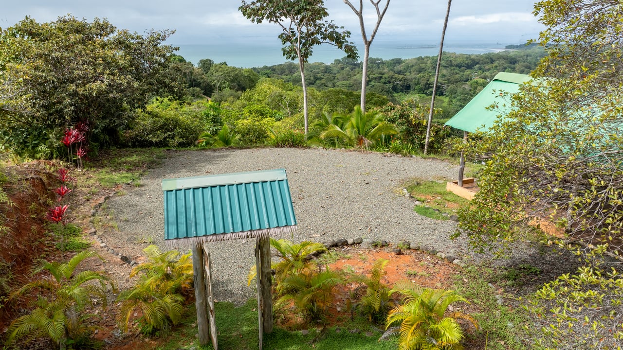 12 Room Hotel in Uvita with Ocean View Expansion Land