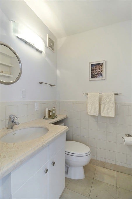 241 E. 76 St. #9F