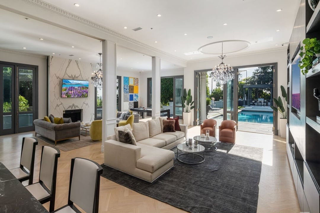 Noble Villa