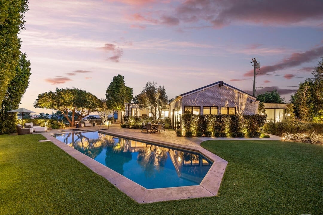 Lumina Villa