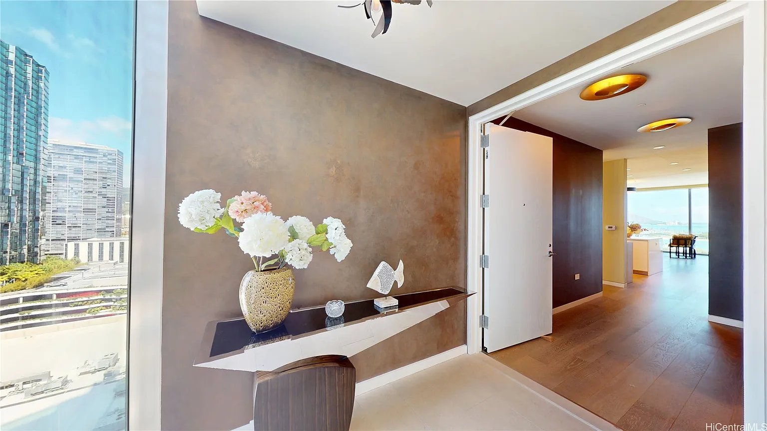 1118 Ala Moana Blvd, #1606