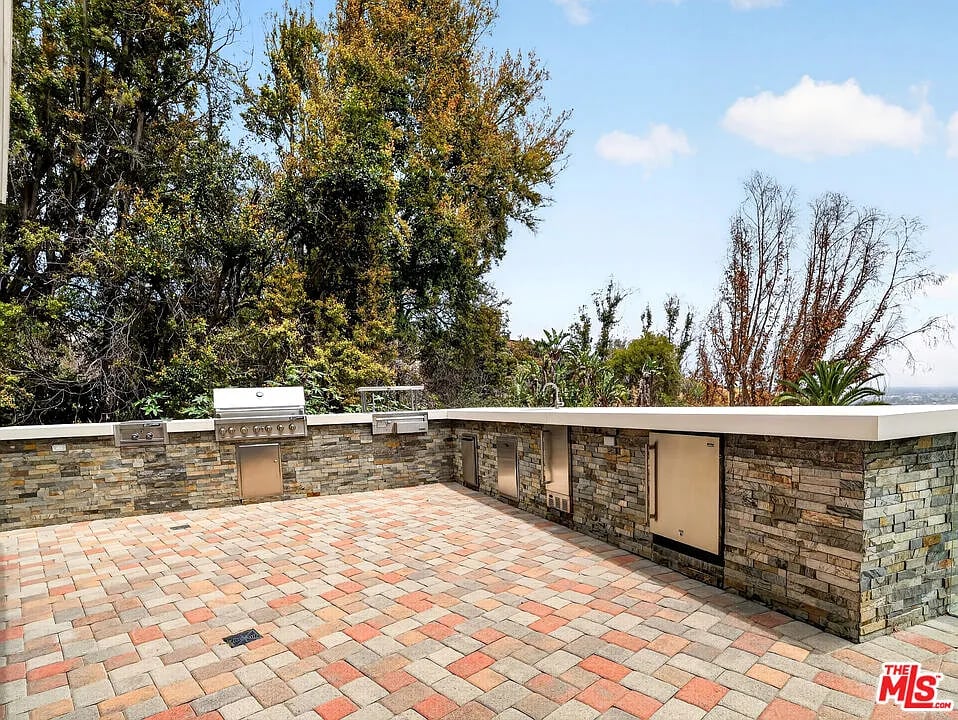 770 Paseo Miramar