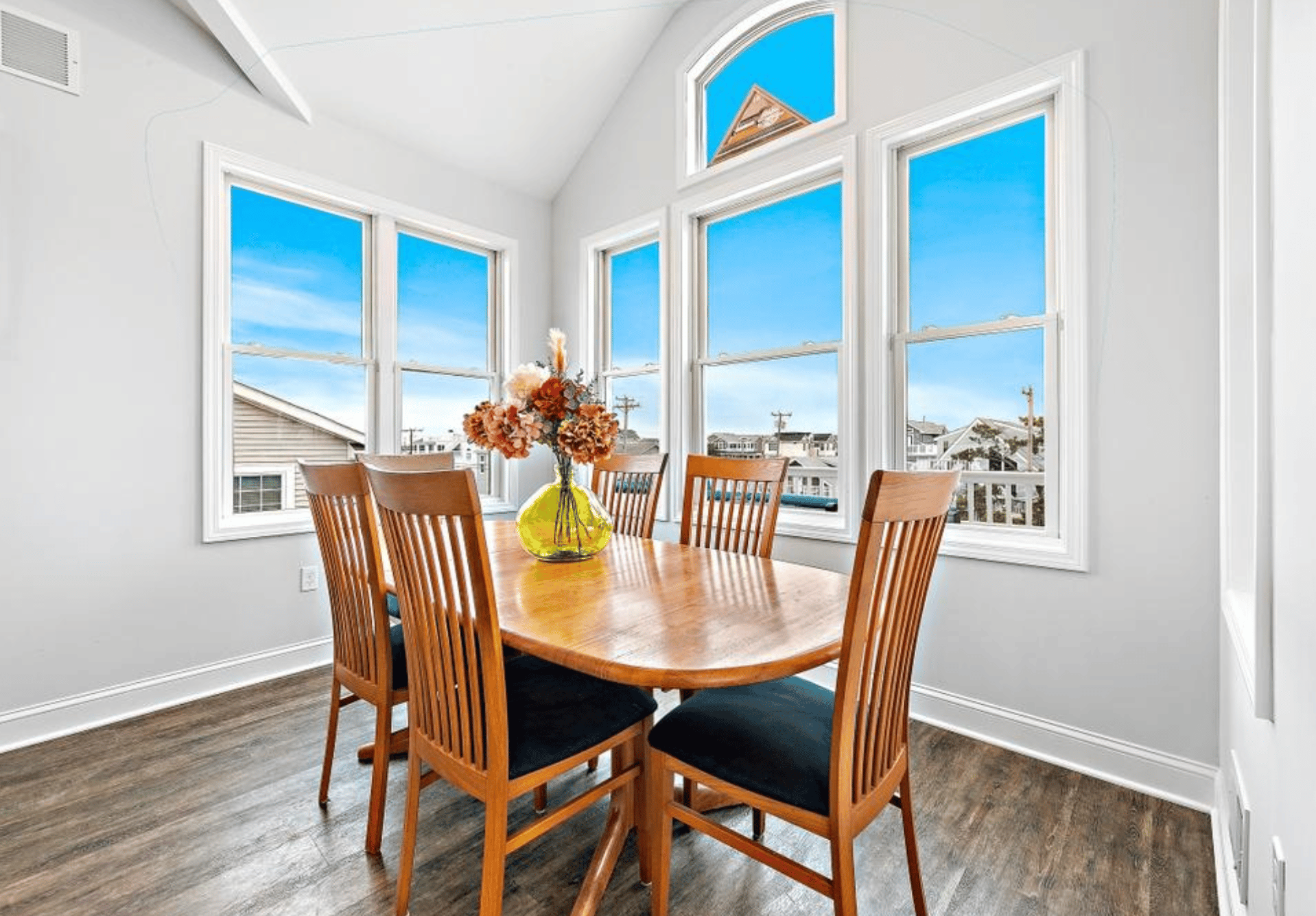 444 Centre Street, Beach Haven