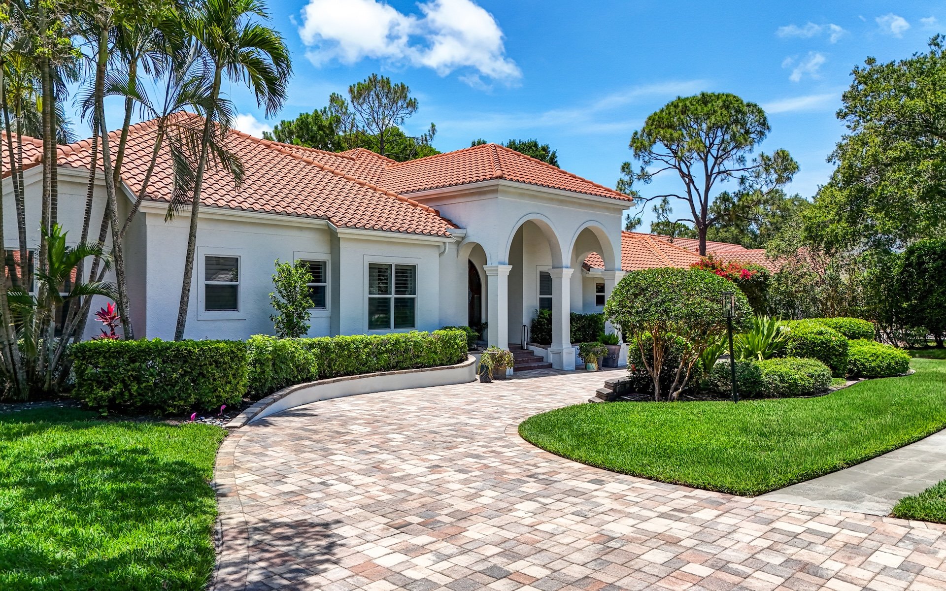 7562 Cordoba Cir