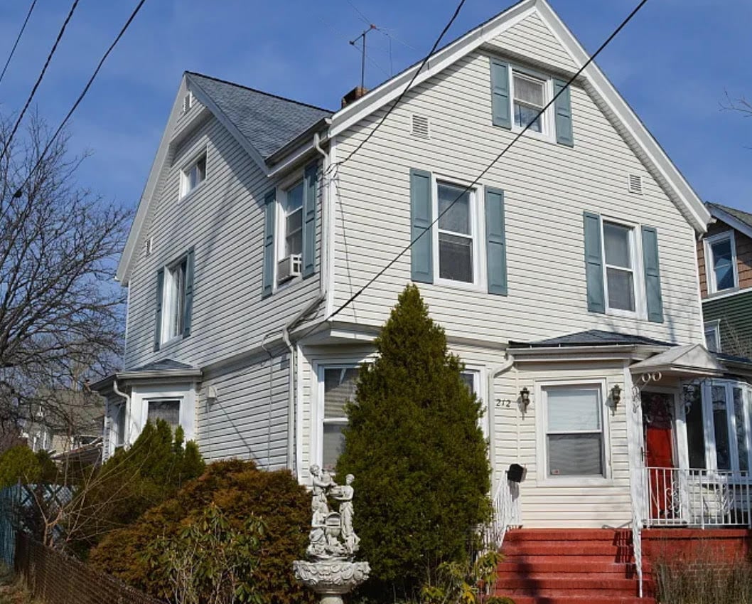 212 Orient Way