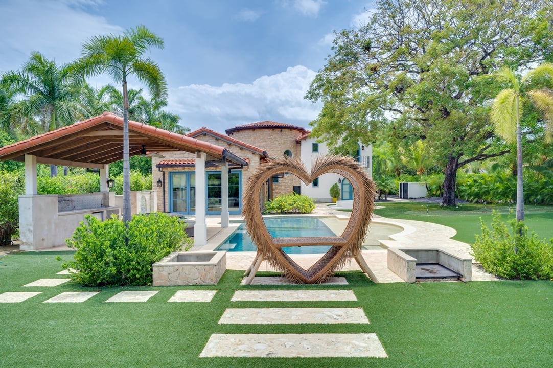 Villa Romantica | A Timeless Coastal Retreat in Las Golondrinas, Hacienda Pinilla
