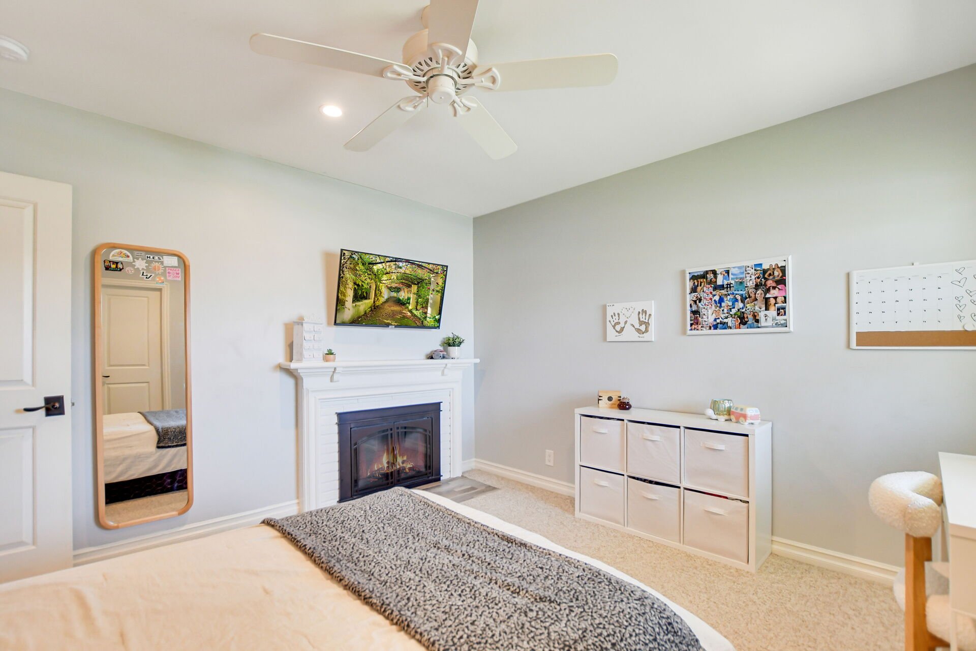 1720 E Walnut Creek Parkway