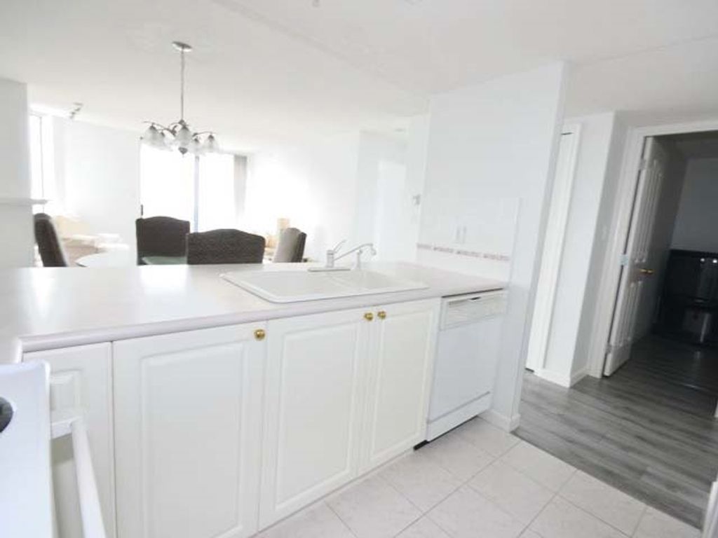 6080 Minoru Blvd, #1308