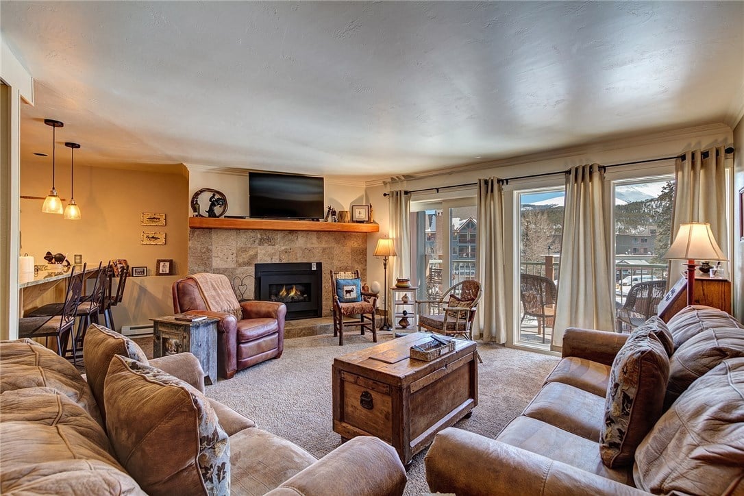 105 S Park Ave #203
