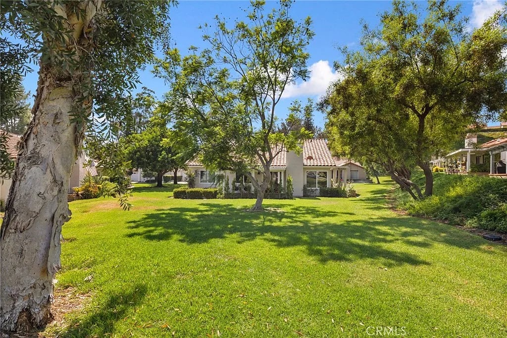 28225 Zurburan, Mission Viejo, CA 92692