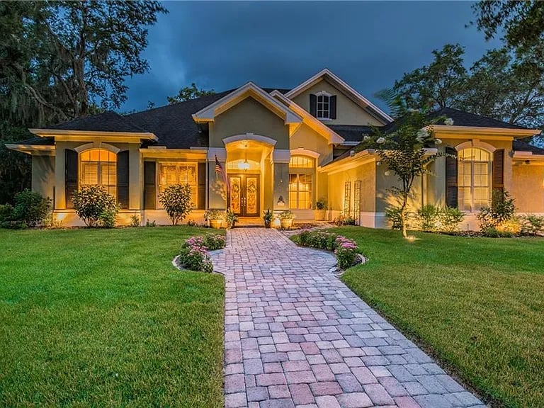 6306 Soratrace St, Lithia, FL 33547
