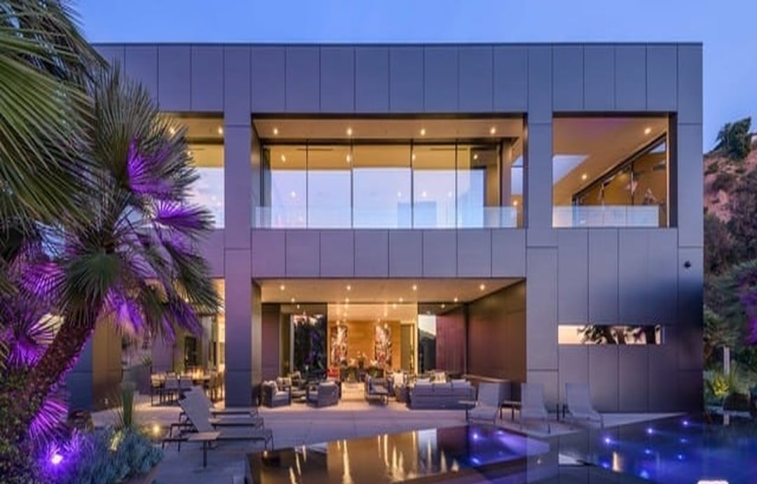 Oasis House