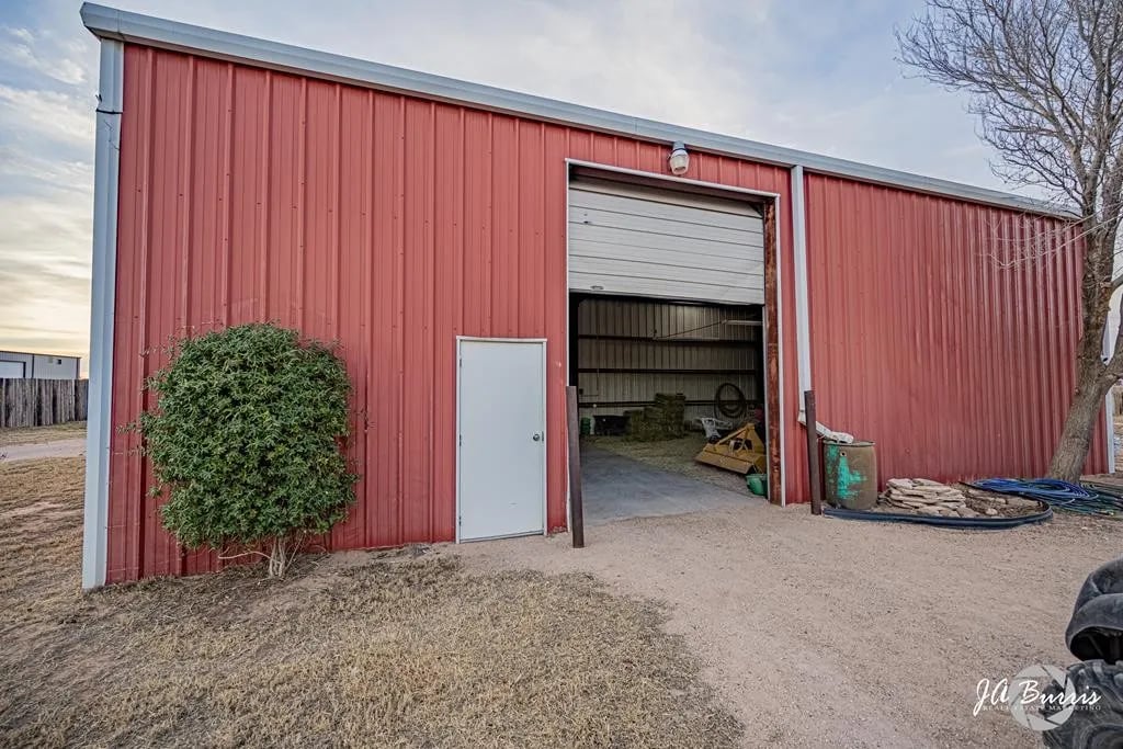 1912 S County Rd 1083