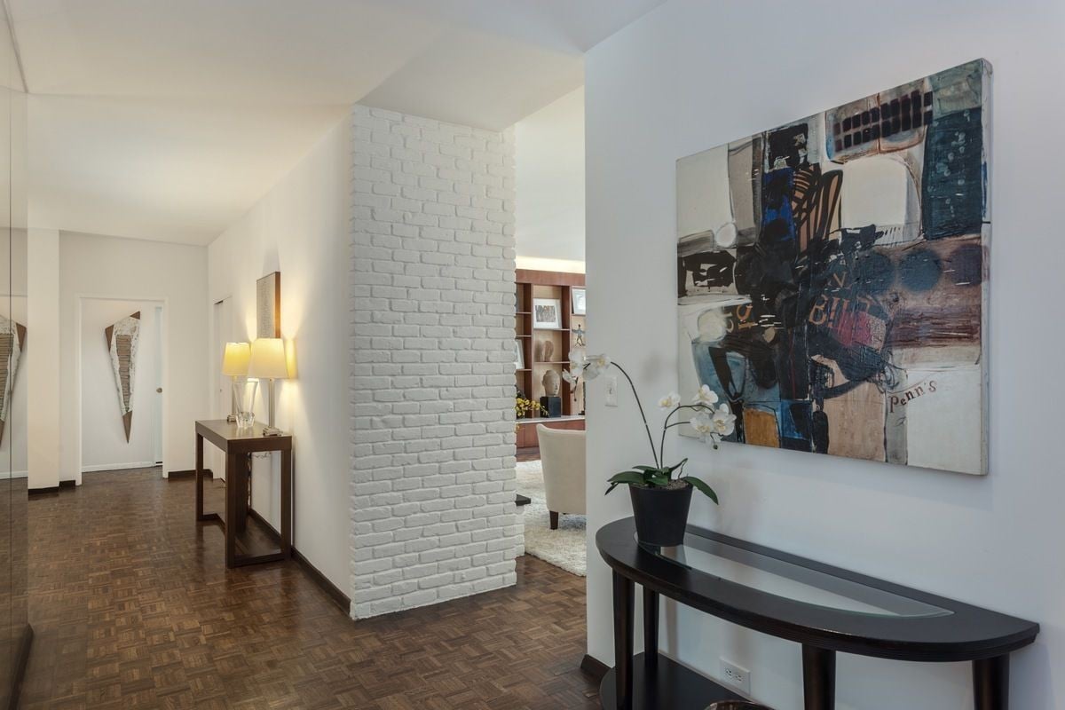  475 Park Avenue, #15A
