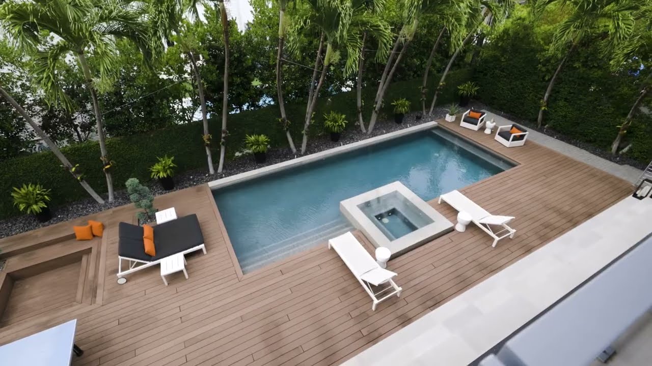 Explore Paradise on Key Biscayne