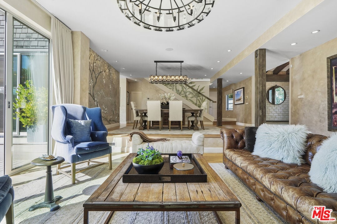 Solis Vista, Serra Rd, 90265