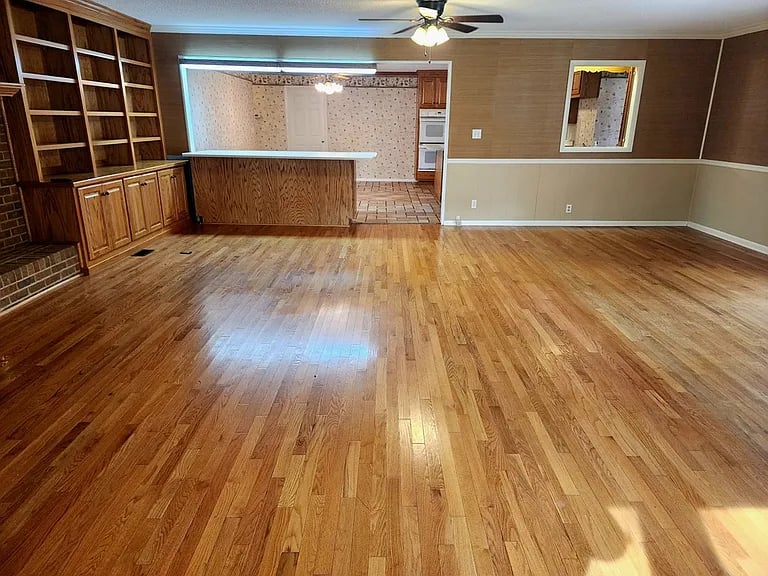 3709 W Us Highway 82