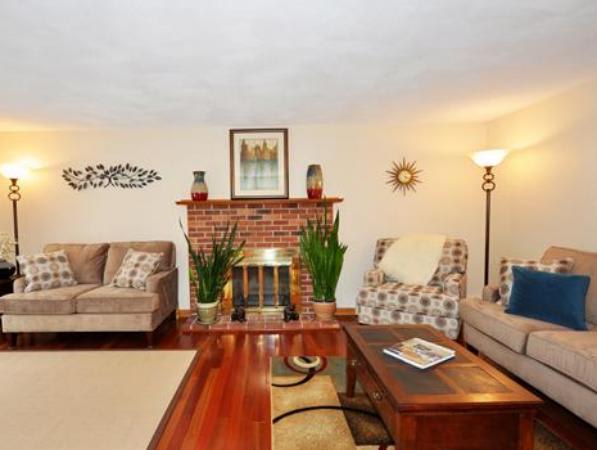 522 Martins Pond Rd
