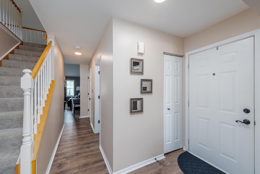 9 Horseshoe Ct