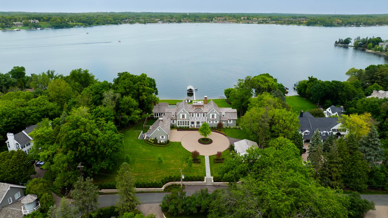 Twin Cities, a New Luxury Wealth Haven