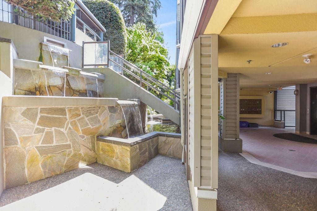 2250 SE Marine Dr, #109