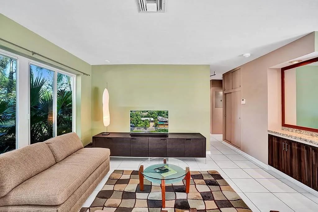 Just Listed: 400 NW 26 Court Wilton Manors FL 33311