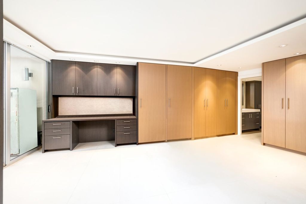 2135 Argyle Ave, #905
