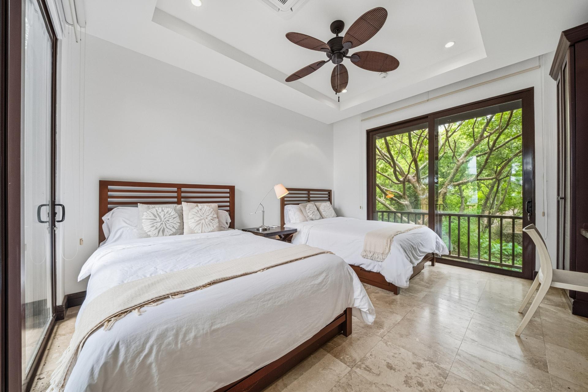Azul Paraiso 8C, Luxury Ocean View Condo with Panoramic Papagayo Gulf Views