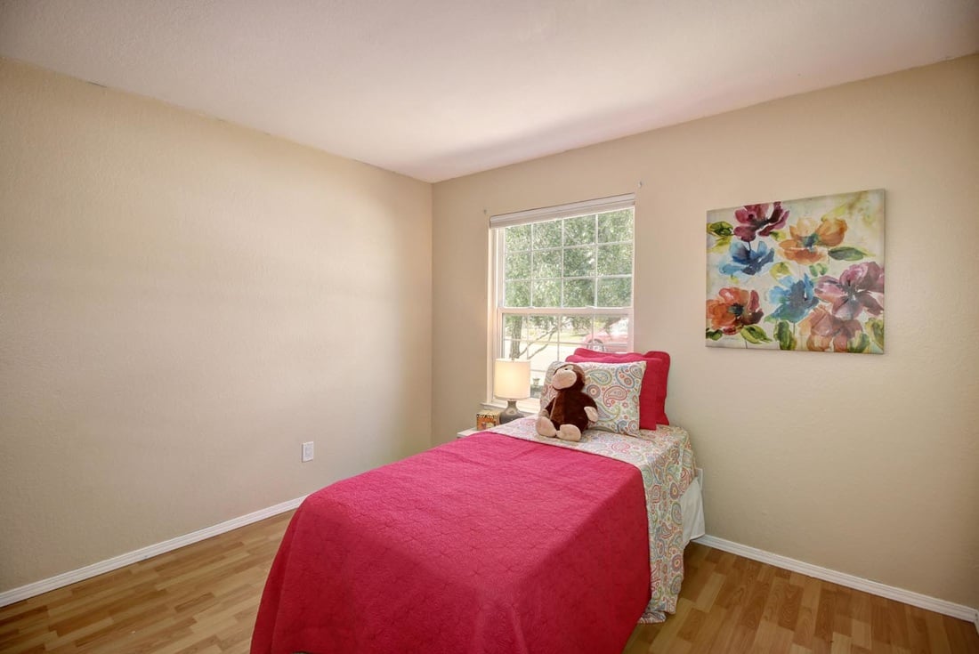 Just Sold in Greenhaven! 810 Portugal Way