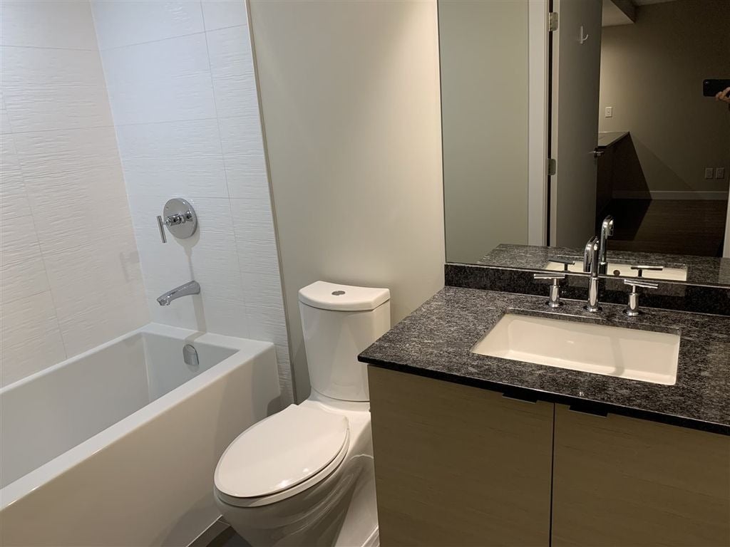 488 SW Marine Dr, #2305