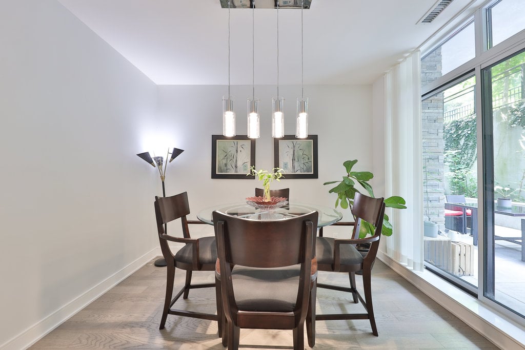 GR17-1575 Lakeshore Rd W