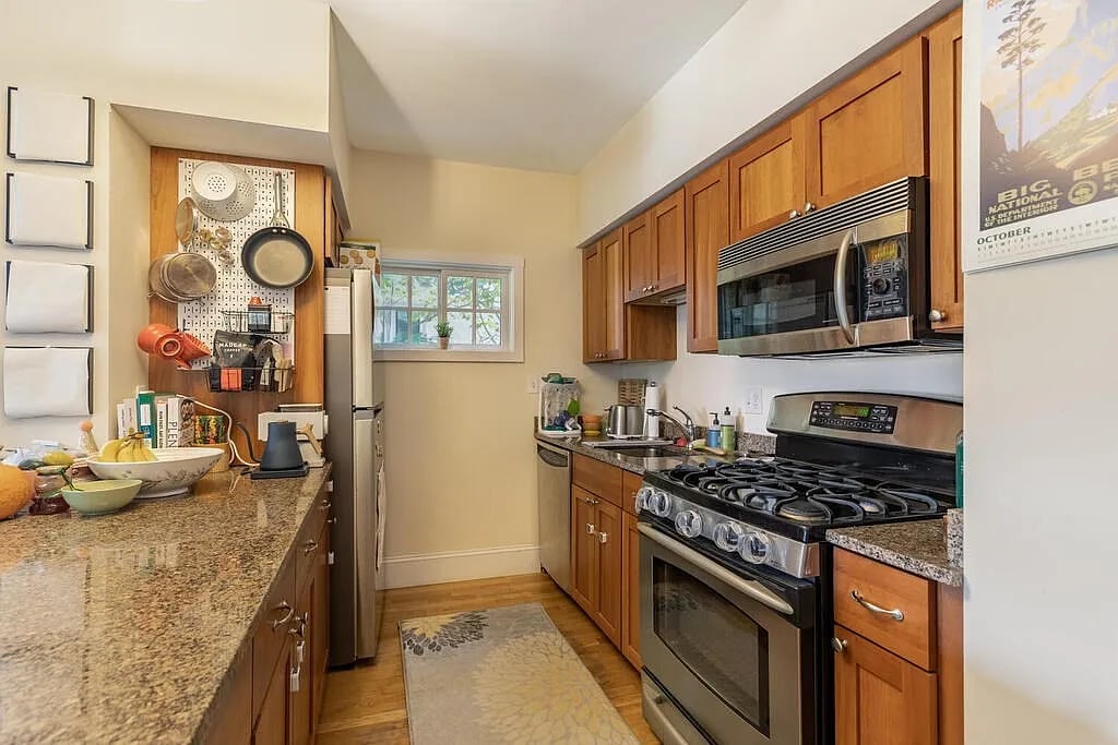 264 Massachusetts Ave, #203