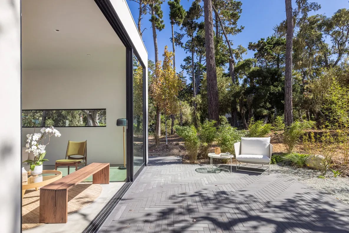 Spyglass Garden Guest House
