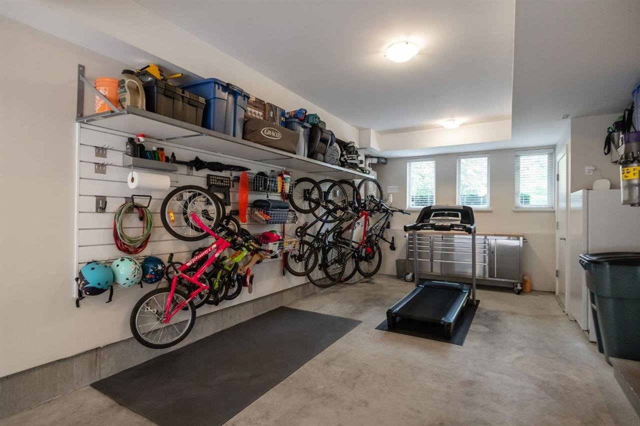 897 Premier St, #17