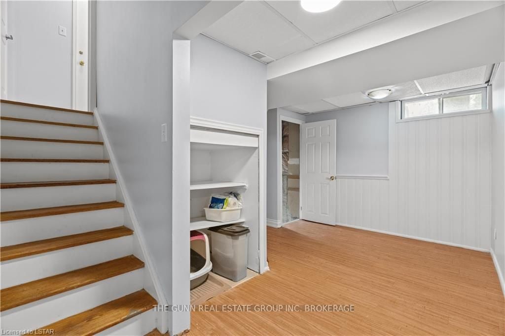 711 Griffith St