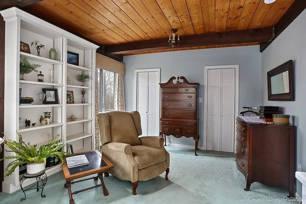 1 Big rock Rd Manchester Ma