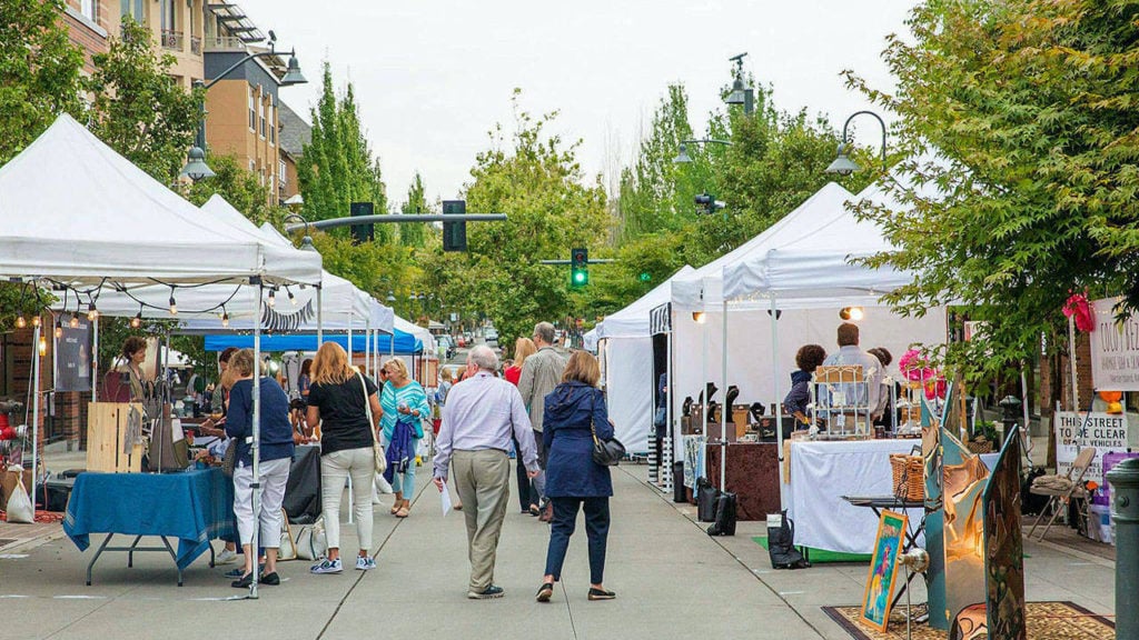 Sip, Stroll & Support Local at Mercer Island Art UnCorked
