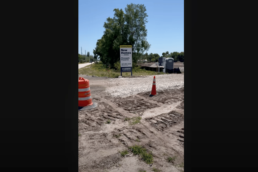 This is a brand new community of single family homes being built in Vero Ben Bryk 772-713-9455