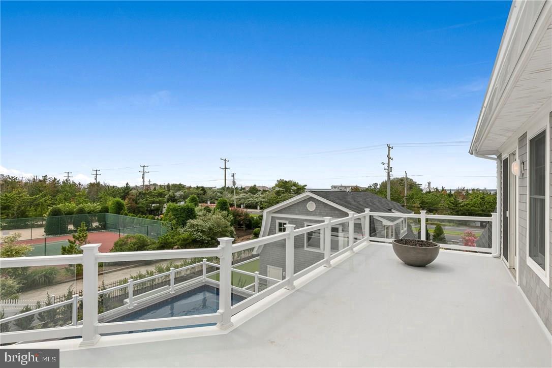 25 Long Beach Blvd, #A