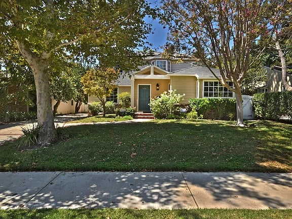 4313 Camellia Ave