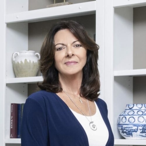 Lisa Gavin Stuart, FL Real Estate Agent Headshot