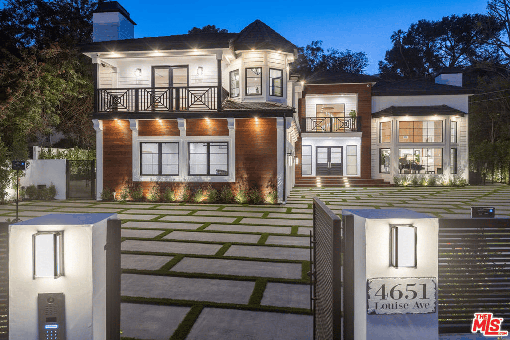 4651 Louise Ave