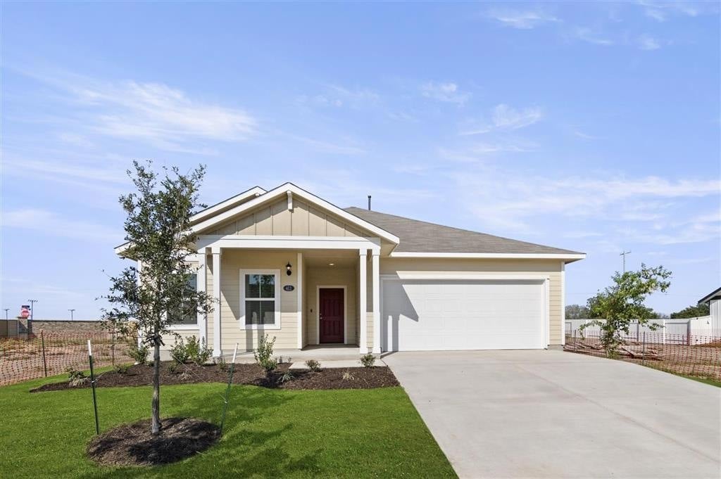 411 Hortus Dr