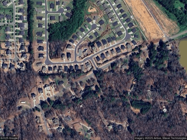 3210 Summerpoint Xing