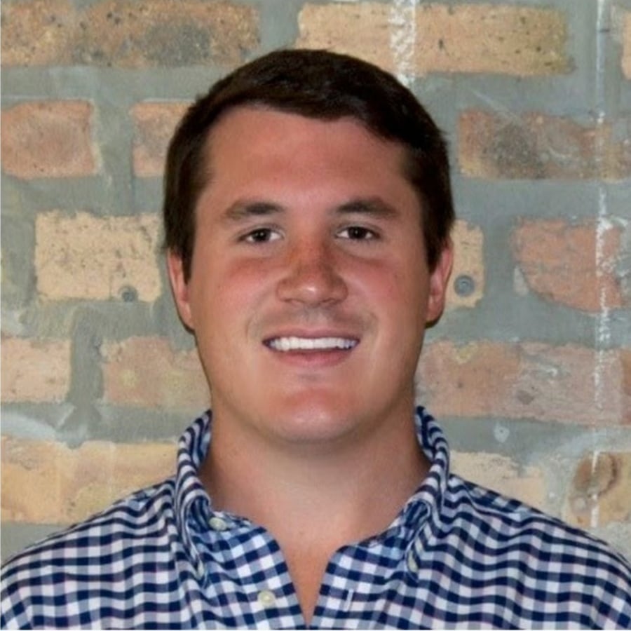 Charlie Herr Wood Dale, IL Real Estate Agent Headshot